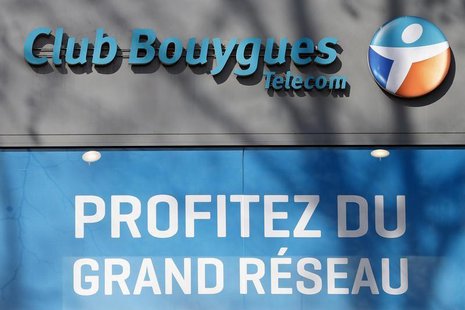 The storefront of a Bouygues phone shop is seen in Paris March 7, 2014. REUTERS/Charles Platiau The storefront of a Bouygues phone shop is seen in Paris March 7, 2014. REUTERS/Charles Platiau