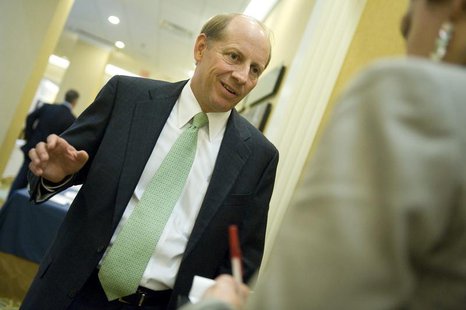 Zions Bancorp CEO Harris Simmons talks to a reporter at the American Banker Regulatory Symposium in Washington September 20, 2011. REUTERS/J Zions Bancorp CEO Harris Simmons talks to a reporter at the American Banker Regulatory Symposium in Washington September 20, 2011. REUTERS/J