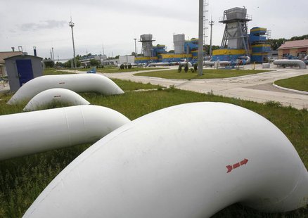 A gas pipe is pictured at an underground gas storage facility in the village of Mryn, 120 km (75 miles) north of Kiev in this May 21, 2013 f A gas pipe is pictured at an underground gas storage facility in the village of Mryn, 120 km (75 miles) north of Kiev in this May 21, 2013 f