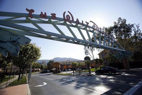 The entrance gate to The Walt Disney Co is pictured in Burbank, California February 5, 2014. REUTERS/Mario Anzuoni The entrance gate to The Walt Disney Co is pictured in Burbank, California February 5, 2014. REUTERS/Mario Anzuoni