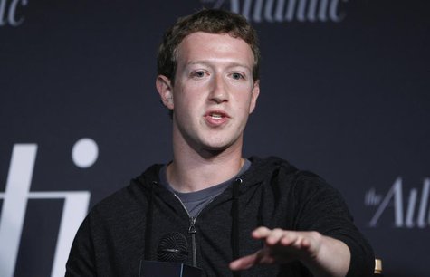 Facebook CEO Mark Zuckerberg delivers remarks in an onstage interview for the Atlantic Magazine in Washington, September 18, 2013. REUTERS/J Facebook CEO Mark Zuckerberg delivers remarks in an onstage interview for the Atlantic Magazine in Washington, September 18, 2013. REUTERS/J