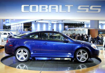 The 2005 Chevrolet Cobalt SS is displayed on the floor of the North American International Auto Show in Detroit Michigan, in this file photograph taken January 5, 2004. REUTERS/Gregory Shamus/Files
The 2005 Chevrolet Cobalt SS is displayed on the floor of the North American International Auto Show in Detroit Michigan, in this file photograph taken January 5, 2004. REUTERS/Gregory Shamus/Files