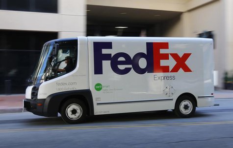 An all-electric FedEx delivery truck is seen in San Diego, California September 24, 2013. REUTERS/Mike Blake An all-electric FedEx delivery truck is seen in San Diego, California September 24, 2013. REUTERS/Mike Blake