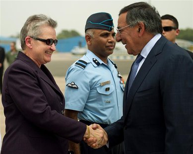 U.S. Defense Secretary Leon Panetta (R) shakes hands with U.S. ambassador to India Nancy Powell upon his arrival in New Delhi in this file p U.S. Defense Secretary Leon Panetta (R) shakes hands with U.S. ambassador to India Nancy Powell upon his arrival in New Delhi in this file p