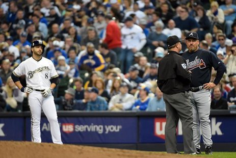 Mar 31, 2014; Milwaukee, WI, USA; Atlanta Braves manager Fredi González challenged a call by first base umpire Greg Gibson that Milwaukee Br Mar 31, 2014; Milwaukee, WI, USA; Atlanta Braves manager Fredi González challenged a call by first base umpire Greg Gibson that Milwaukee Br