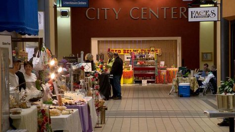 Appleton is looking to expand its popular farmers market to Wednesdays. (Photo from: FOX 11). Appleton is looking to expand its popular farmers market to Wednesdays. (Photo from: FOX 11).