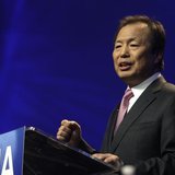 J.K. Shin, president of Mobile Communications Business for Samsung Electronics, gives a keynote address during the International CTIA Wirele J.K. Shin, president of Mobile Communications Business for Samsung Electronics, gives a keynote address during the International CTIA Wirele