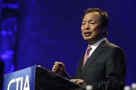 J.K. Shin, president of Mobile Communications Business for Samsung Electronics, gives a keynote address during the International CTIA Wirele J.K. Shin, president of Mobile Communications Business for Samsung Electronics, gives a keynote address during the International CTIA Wirele