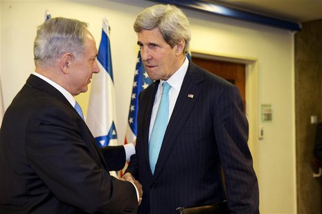 Israeli Prime Minister Benjamin Netanyahu (L) meets with U.S. Secretary of State John Kerry as they meet in Jerusalem March 31, 2014. REUTER Israeli Prime Minister Benjamin Netanyahu (L) meets with U.S. Secretary of State John Kerry as they meet in Jerusalem March 31, 2014. REUTER