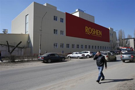 A man walks past a Roshen Confectionery Corporation plant in Lipetsk March 28, 2014. REUTERS/Artur Bainozarov A man walks past a Roshen Confectionery Corporation plant in Lipetsk March 28, 2014. REUTERS/Artur Bainozarov
