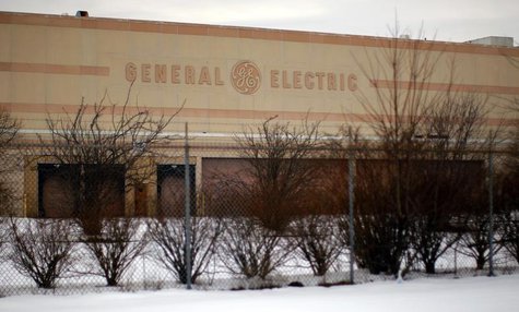 General Electric Co. acknowledged on Thursday that a cut in its top-tier credit rating was possible, but its chief financial officer said th General Electric Co. acknowledged on Thursday that a cut in its top-tier credit rating was possible, but its chief financial officer said th
