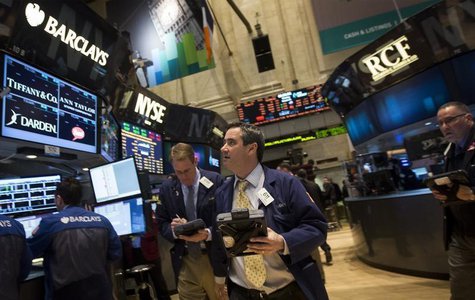 Traders work on the floor of the New York Stock Exchange March 24, 2014. REUTERS/Brendan McDermid Traders work on the floor of the New York Stock Exchange March 24, 2014. REUTERS/Brendan McDermid