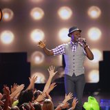 Aloe Blacc performs "Wake Me Up" and "The Man" at the 27th Annual Kids' Choice Awards in Los Angeles, California March 29, 2014. REUTERS/Mar Aloe Blacc performs "Wake Me Up" and "The Man" at the 27th Annual Kids' Choice Awards in Los Angeles, California March 29, 2014. REUTERS/Mar