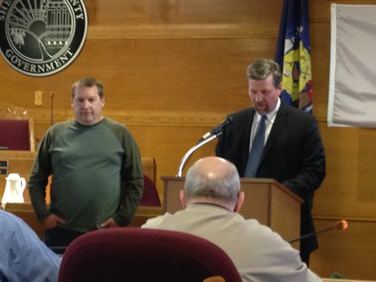 Mike Ogea is recognized by Sheboygan County Supervisor Adam Payne for his 16 years as a supervisor. Mike Ogea is recognized by Sheboygan County Supervisor Adam Payne for his 16 years as a supervisor.