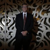 Bill Gates poses after an interview with Reuters in Singapore April 6, 2014. REUTERS/Edgar Su Bill Gates poses after an interview with Reuters in Singapore April 6, 2014. REUTERS/Edgar Su