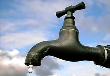 A water faucet. A water faucet.