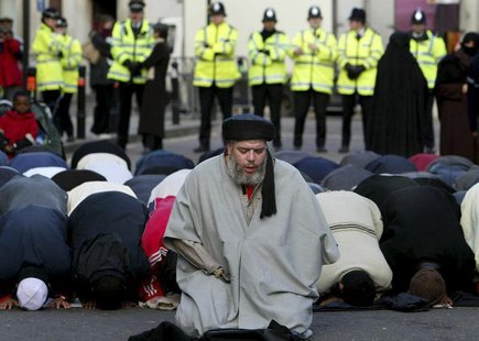 Muslim cleric, Abu Hamza al-Masri, is seen leading prayers outside the North London Central Mosque, in Finsbury Park, north London in this J Muslim cleric, Abu Hamza al-Masri, is seen leading prayers outside the North London Central Mosque, in Finsbury Park, north London in this J