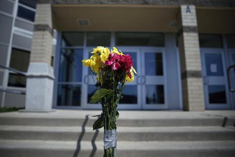 Flowers are seen outside the Franklin Regional High School in Murrysville, Pennsylvania April 10, 2014. REUTERS/Shannon Stapleton Flowers are seen outside the Franklin Regional High School in Murrysville, Pennsylvania April 10, 2014. REUTERS/Shannon Stapleton