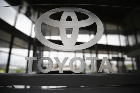 A Toyota logo is seen in a showroom at a Toyota dealership in Warsaw April 11, 2014. REUTERS/Kacper Pempel A Toyota logo is seen in a showroom at a Toyota dealership in Warsaw April 11, 2014. REUTERS/Kacper Pempel