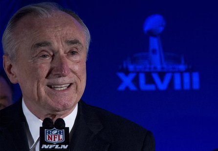 NYPD commissioner William Bratton speaks with the media during the NFL's security press conference ahead of Super Bowl XLVIII in New York Ja NYPD commissioner William Bratton speaks with the media during the NFL's security press conference ahead of Super Bowl XLVIII in New York Ja