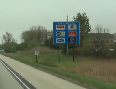 A blue freeway sign on a Wisconsin highway. (Photo from: YouTube) A blue freeway sign on a Wisconsin highway. (Photo from: YouTube)