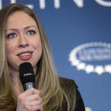 Chelsea Clinton speaks in A No Ceilings Conversation at Lower Eastside Girls Club in New York April 17, 2014. REUTERS/Andrew Kelly Chelsea Clinton speaks in A No Ceilings Conversation at Lower Eastside Girls Club in New York April 17, 2014. REUTERS/Andrew Kelly