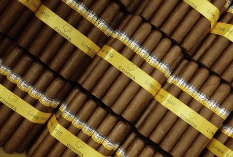 Cigars ready to put in boxes are pictured in Havana on March 1, 2013. REUTERS/Desmond Boylan Cigars ready to put in boxes are pictured in Havana on March 1, 2013. REUTERS/Desmond Boylan