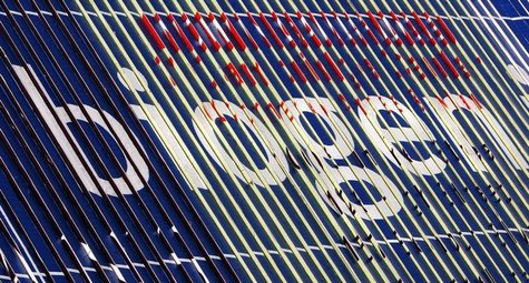 The company's name is displayed on a billboard near the headquarters of Biogen Idec Inc. in Cambridge, Massachusetts June 18, 2008. REUTERS/ The company's name is displayed on a billboard near the headquarters of Biogen Idec Inc. in Cambridge, Massachusetts June 18, 2008. REUTERS/