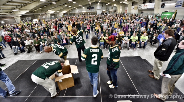 Time to toss out t-shirts, football, superbowl tickets..LOL..just kidding!! But wow..they could throw!!!