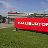 The company logo of Halliburton oilfield services corporate offices is seen in Houston, Texas April 6, 2012. REUTERS/Richard Carson The company logo of Halliburton oilfield services corporate offices is seen in Houston, Texas April 6, 2012. REUTERS/Richard Carson