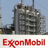 A view of the Exxon Mobil refinery in Baytown, Texas September 15, 2008. REUTERS/Jessica Rinaldi A view of the Exxon Mobil refinery in Baytown, Texas September 15, 2008. REUTERS/Jessica Rinaldi
