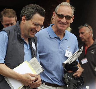 Fidelity Investments Contrafund manager Will Danoff (L) and Liberty Media CEO Greg Maffei (R) attend the second day of the Sun Valley Confer Fidelity Investments Contrafund manager Will Danoff (L) and Liberty Media CEO Greg Maffei (R) attend the second day of the Sun Valley Confer