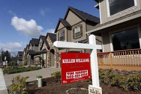 Homes are seen for sale in the northwest area of Portland, Oregon March 20, 2014. REUTERS/Steve Dipaola Homes are seen for sale in the northwest area of Portland, Oregon March 20, 2014. REUTERS/Steve Dipaola