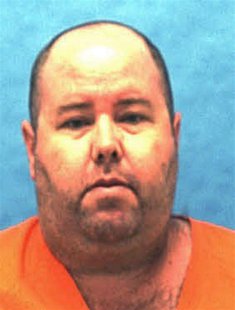 Death row inmate Robert Eugene Hendrix, 47, is seen in an undated photo from the Florida Department of Corrections. REUTERS/Florida Departme Death row inmate Robert Eugene Hendrix, 47, is seen in an undated photo from the Florida Department of Corrections. REUTERS/Florida Departme