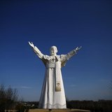 A monument of the late Pope John Paul II stands in Czestochowa, southern Poland April 2, 2014. REUTERS/Kacper Pempel A monument of the late Pope John Paul II stands in Czestochowa, southern Poland April 2, 2014. REUTERS/Kacper Pempel