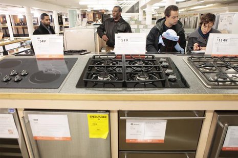 Shoppers look at appliances at a Home Depot store in New York in this file image from December 23, 2009. REUTERS/Lucas Jackson/Files Shoppers look at appliances at a Home Depot store in New York in this file image from December 23, 2009. REUTERS/Lucas Jackson/Files