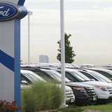 Cars are lined up for sale at a Ford dealer in Lakewood, Colorado September 4, 2013. REUTERS/Rick Wilking Cars are lined up for sale at a Ford dealer in Lakewood, Colorado September 4, 2013. REUTERS/Rick Wilking