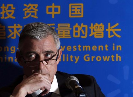 Chief Executive Officer of Wal-Mart China Greg Foran attends a news conference in Beijing, October 24, 2013. REUTERS/Kim Kyung-Hoon Chief Executive Officer of Wal-Mart China Greg Foran attends a news conference in Beijing, October 24, 2013. REUTERS/Kim Kyung-Hoon