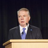 Ed Murray addresses the crowd after being sworn in as Mayor of Seattle at City Hall in Seattle, Washington January 6, 2014. REUTERS/David Ry Ed Murray addresses the crowd after being sworn in as Mayor of Seattle at City Hall in Seattle, Washington January 6, 2014. REUTERS/David Ry
