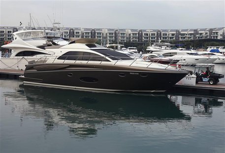 Private yachts are moored in the waters of ONE15 Marina Club on Sentosa island in Singapore April 22, 2014. REUTERS/Edgar Su Private yachts are moored in the waters of ONE15 Marina Club on Sentosa island in Singapore April 22, 2014. REUTERS/Edgar Su