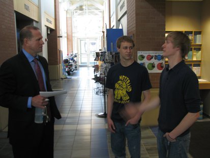 Wausau Police Chief Jeff Hardel, Wausau West Students John Mills (Center) and Sam Ably (Right)
Wausau Police Chief Jeff Hardel, Wausau West Students John Mills (Center) and Sam Ably (Right)