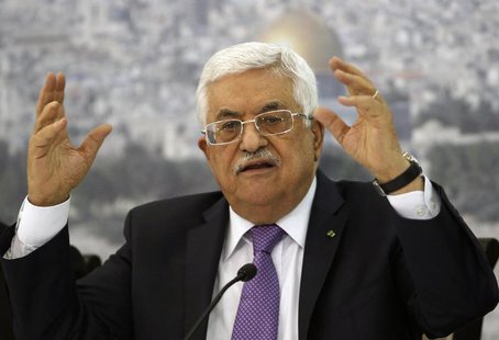 Palestinian President Mahmoud Abbas gestures as he meets Palestinian businessmen at his office in the West Bank city of Ramallah April 29, 2 Palestinian President Mahmoud Abbas gestures as he meets Palestinian businessmen at his office in the West Bank city of Ramallah April 29, 2