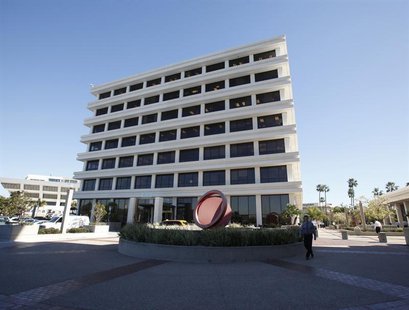 The headquarters of investment firm PIMCO is shown in this photo taken in Newport Beach, California January 26, 2012. REUTERS/Lori Shepler The headquarters of investment firm PIMCO is shown in this photo taken in Newport Beach, California January 26, 2012. REUTERS/Lori Shepler