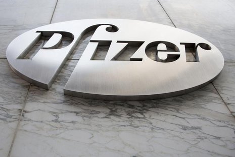The Pfizer logo is seen at their world headquarters in New York April 28, 2014. REUTERS/Andrew Kelly (UNITED The Pfizer logo is seen at their world headquarters in New York April 28, 2014. REUTERS/Andrew Kelly (UNITED