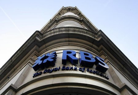 A Royal Bank of Scotland branch is seen, in central London February 21, 2009. REUTERS/Luke MacGregor A Royal Bank of Scotland branch is seen, in central London February 21, 2009. REUTERS/Luke MacGregor