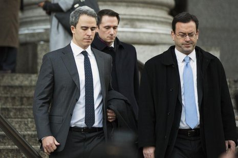 Michael Steinberg (L), a top portfolio manager at Steven A. Cohen's SAC Capital Advisors hedge fund, departs Federal Court in Manhattan afte Michael Steinberg (L), a top portfolio manager at Steven A. Cohen's SAC Capital Advisors hedge fund, departs Federal Court in Manhattan afte
