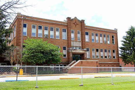 Union High School in Dugger Union High School in Dugger