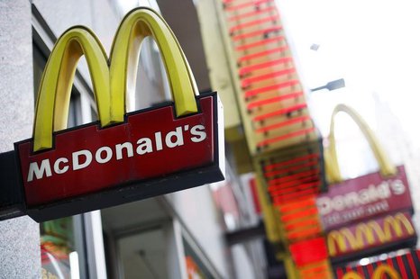 The McDonald's sign is seen outside its store at the Times Square in New York June 9, 2008. REUTERS/Shannon Stapleton The McDonald's sign is seen outside its store at the Times Square in New York June 9, 2008. REUTERS/Shannon Stapleton