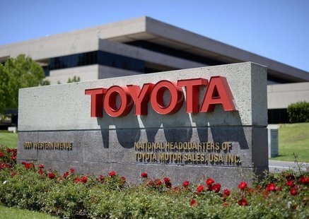 The signboard of the national headquarters of Toyota Motor Sales USA, is seen in Torrance, California April 28, 2014. REUTERS/Kevork Djansez The signboard of the national headquarters of Toyota Motor Sales USA, is seen in Torrance, California April 28, 2014. REUTERS/Kevork Djansez