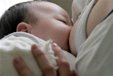 infant nursing infant nursing